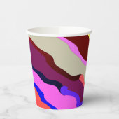 Papier-Tasse, Ein lebhafter, farbenfroher klassisc Pappbecher (Links)