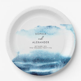 Papier Teller für eine moderne Hochzeit.