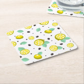 Papier Untersetzer mit einem modernen Muster. (angewinkelt)