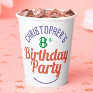 Papierbecher zum 8. Geburtstag eines Kindes