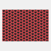 Papierblätter aus dunkelrotem und schwarzem Herz Geschenkpapier Set (Vorderseite 2)