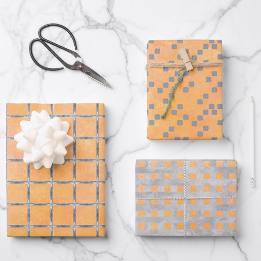 Papierblätter für orange und graue geometrische Fo Geschenkpapier Set (Vorderseite)