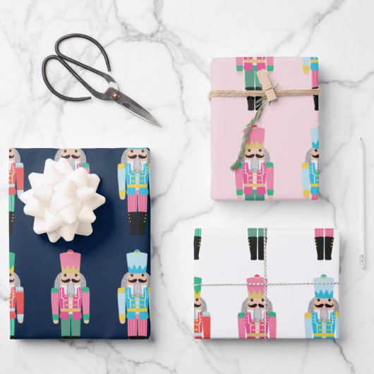 Papierblätter für Preppy Nutcracker, Set von 3 Geschenkpapier Set (Vorderseite)