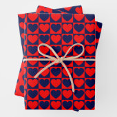 Papierblätter für Rot- und Navy-Blauer Herz Geschenkpapier Set (Beispiel)