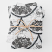 Papierblätter für Schädel und Krähen Geschenkpapier Set (Beispiel)