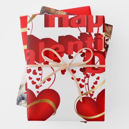 Papierblätter umhüllen Valentins rote Herzen Geschenkpapier Set (Beispiel)