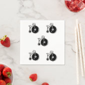 Papierbücher, Schwarzweißräder Vintag Serviette (Beispiel)