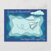 Papierflugzeug | Fahrt beginnt mit einem Single Postkarte (Vorderseite)