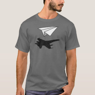 PapierFlugzeug-Kämpfer-Jet-Schatten T-Shirt
