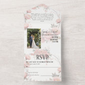 Papiergarten mit weichem Pastellton | Minimale Blu All In One Einladung (Innen)