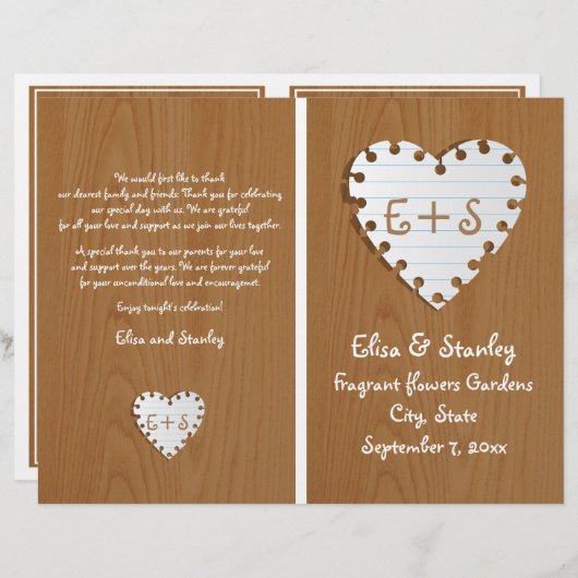 Papierherz auf gefaltetem Holz Hochzeitsprogramm (Vorne/Hinten)