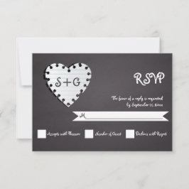 Papierherz auf Kalkboard & Monogramm Hochzeit RSVP Karte