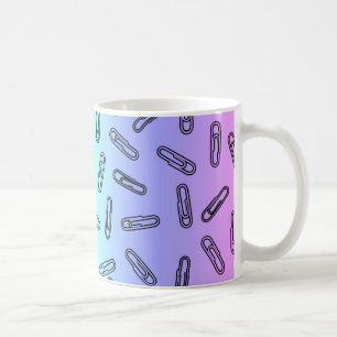Papierklammern über Regenbogen Kaffeetasse