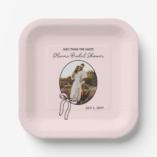 Papierplatte aus personalisiertem rosa Brautparty Pappteller (Vorderseite)
