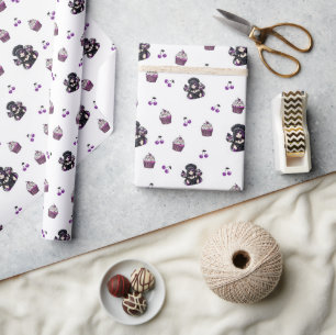 Papierrolle für lila und schwarze Cupcake Geschenkpapier
