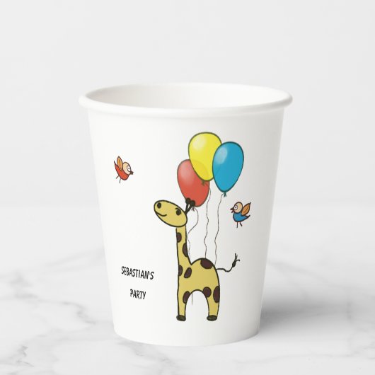 Papiertasse mit Giraffe und Vögeln Pappbecher (Vorderseite)