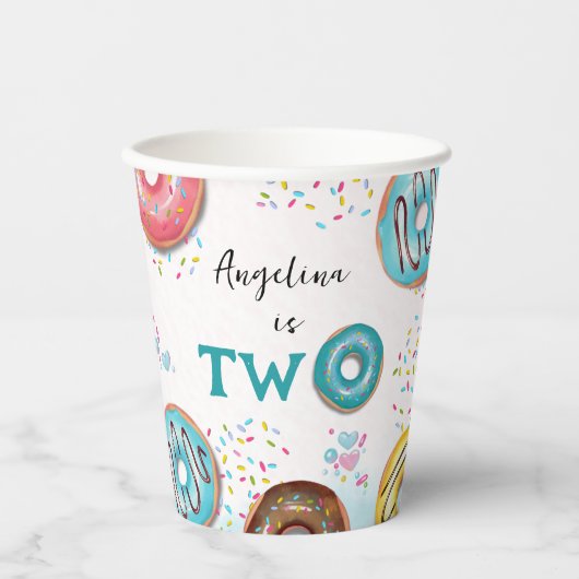 Papiertasse zum zweiten Geburtstag. Pappbecher (Vorderseite)