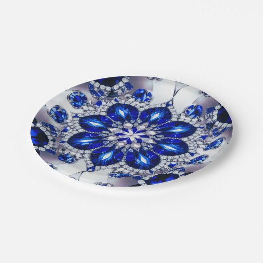 Papierteller mit blauweißem Farbdesign (Schrägansicht)