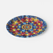 Papierteller mit rumänischem Farbdesign (Schrägansicht)