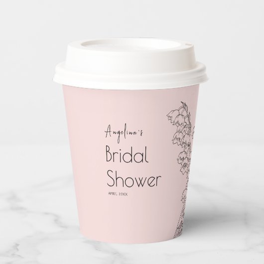 Papiertüten für eine Brautdusche. Pappbecher (Vorderseite)