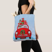 Papillon Dog in Auto mit dem Weihnachtsmann Tasche (Von Nahem)