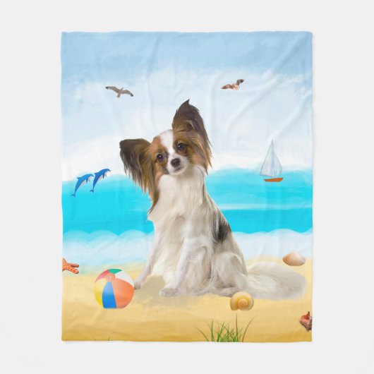 Papillon Dog on Beach Fleecedecke (Vorderseite)