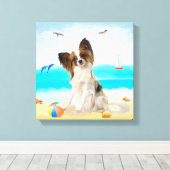 Papillon Dog on Beach Leinwanddruck (Insitu (Holzboden))