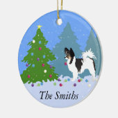 Papillon Hund dekorieren Weihnachtsbaum im Wald Keramik Ornament (Links)