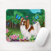 Papillon Hund im Garten Mousepad (Mit Mouse)