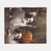 Papillon Puppy Autumn Delight Pumpkin Fleecedecke (Vorderseite (Horizontal))