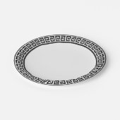 Pappteller mit einem griechischen (Schrägansicht)