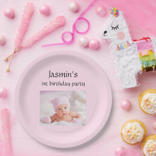 Pappteller mit Monogramm zum 1. Geburtstag des Bab