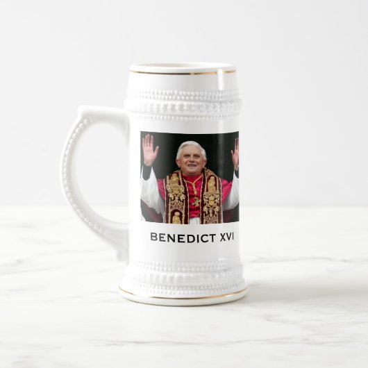 Papst Benedikt XVI., BENEDICT XVI, "und so sage Bierglas (Links)