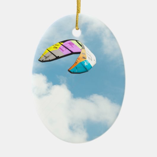 PARAGLIERUNG KERAMIKORNAMENT (Vorne)