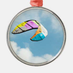 PARAGLIERUNG SILBERNES ORNAMENT