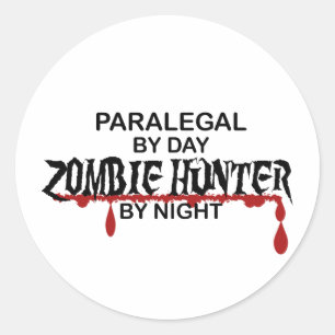Paralegal Zombie Hunter Runder Aufkleber