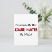 Paramedic/Zombie Hunter Postkarte (Stehend Vorderseite)