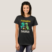 Parandasaurus Dinosaurs Playing Garifuna Drum And  T-Shirt (Vorne ganz)