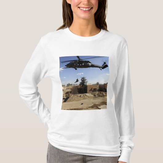 Parareskueman-Rappel aus einem HH-60 2 T-Shirt (Vorderseite)