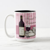 PARIS, EIFFEL-AUSFLUG, FRANZÖSISCHER WEIN, ZWEIFARBIGE TASSE (Links)