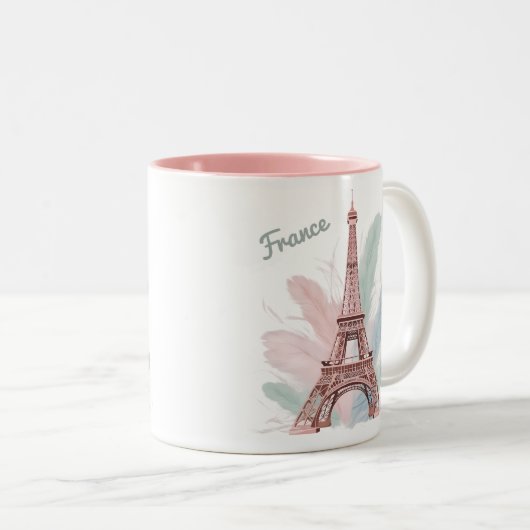 Paris Eiffel Tower Tasse mit Pastel Feathers (VorderseiteRechts)
