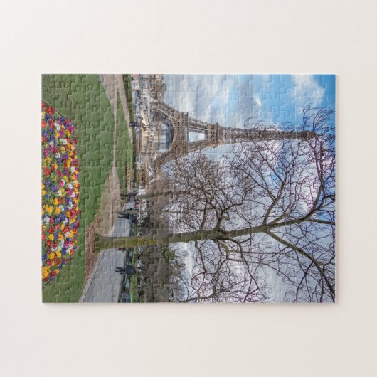 Paris-Eiffelturm im Frühjahrsrätsel Puzzle (Horizontal)