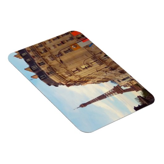 Paris. Eiffelturm. Magnet (Rechte Seite)