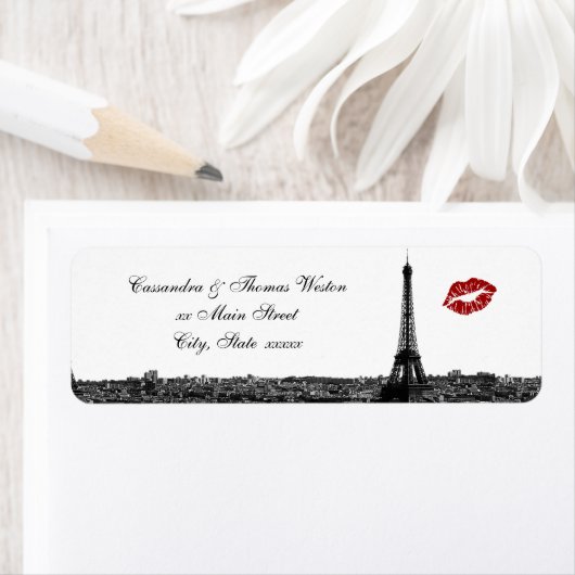 Paris France Skyline Kiss #1 BW H Rücksendeadresse (Insitu)