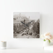 Paris: Les Halles, C1900 Quadratische Wanduhr (Zuhause)