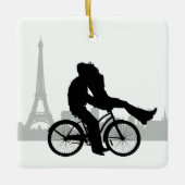 Paris Skyline Eiffel Tower Couple Liebe Weihnachte Keramikornament (Vorderseite)
