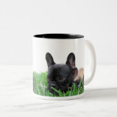 Paris und Monaco im Gras Zweifarbige Tasse (VorderseiteRechts)