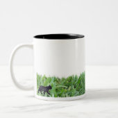 Paris und Monaco im Gras Zweifarbige Tasse (Links)