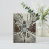 Paris Winter Shopping Stroll Feiertagspostkarte (Stehend Vorderseite)