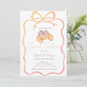 Pariser Croissant Chic Schleife Sweet 16 Einladung (Stehend Vorderseite)